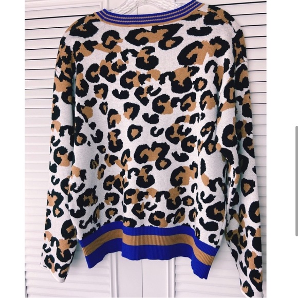 Love At First Find Leopard Sweater Size XL - Picture 4 of 4
